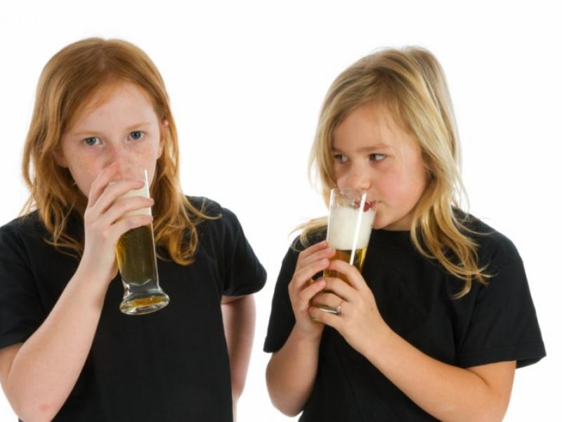 Как предупредить алкоголизм у подростка?